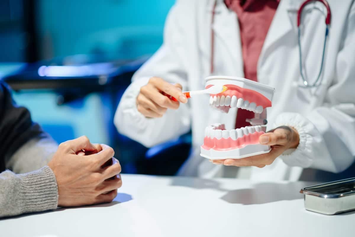 Teeth Cleaning in Sky Lake