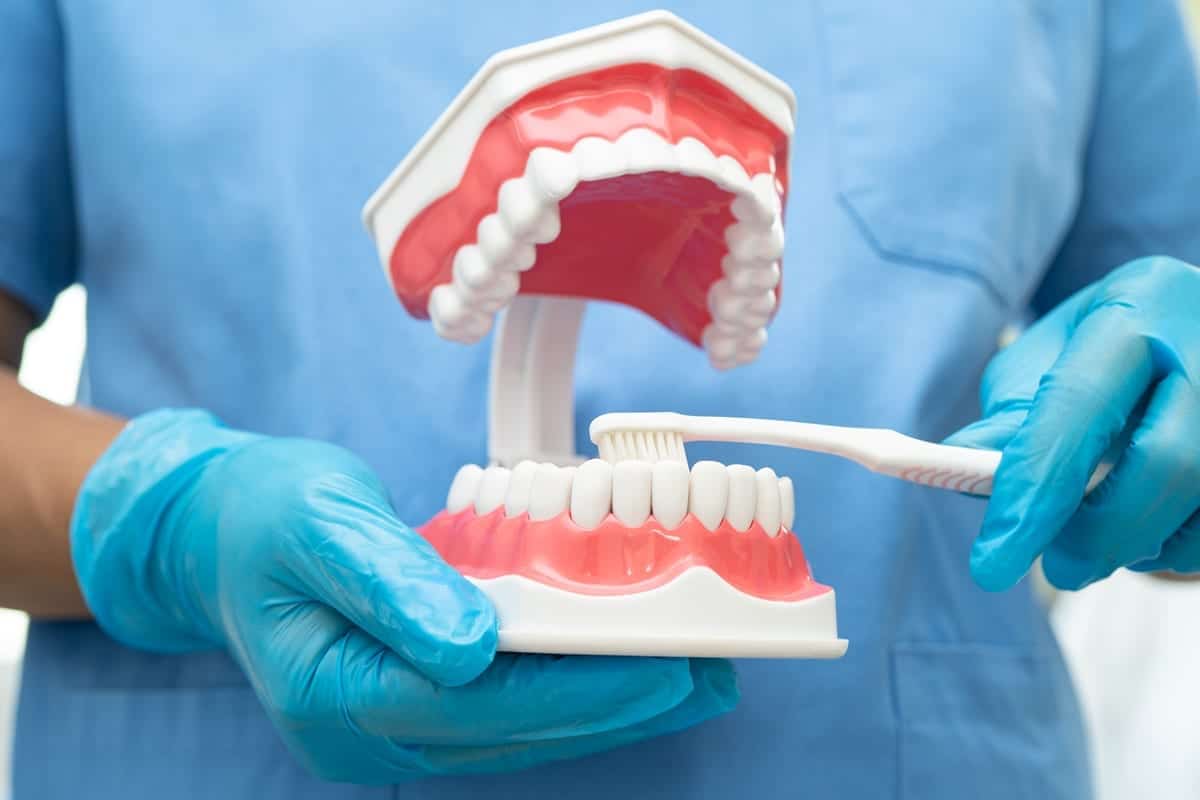 Teeth Cleaning in Orlovista